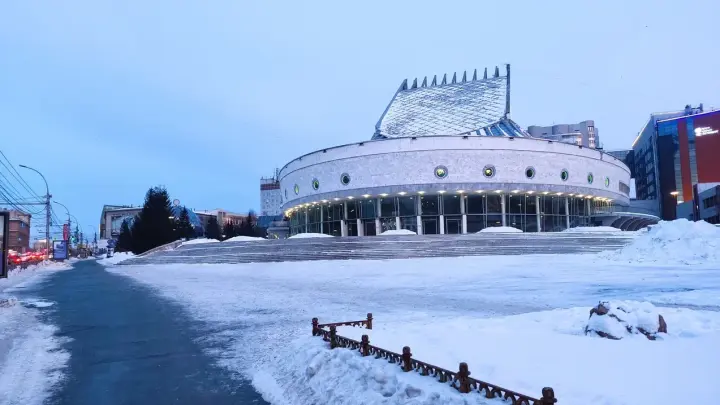 Спектакли Азербайджанского русского драмтеатра отменили в Новосибирске
