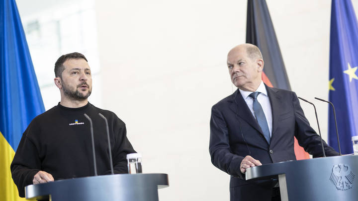 Зеленский похвалил Шольца, но сразу поставил на место: Будем судить по делам