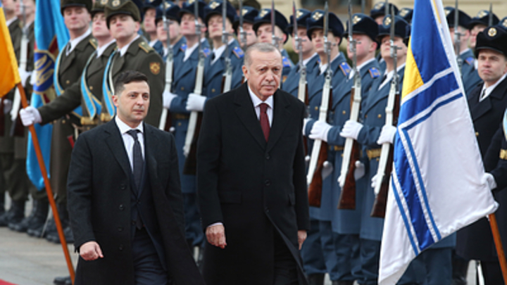 Турция внедрит на Украине свои субъекты? Политолог предсказал ослабление Киева