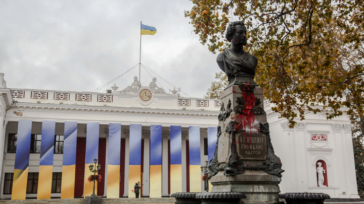 В Одессе хотят демонтировать памятник Пушкину