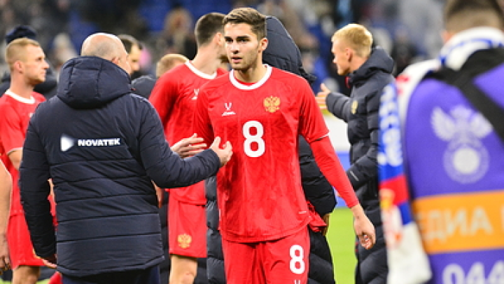 Великобритания не пустила Захаряна на матч с «МЮ»: полузащитник «Реал Сосьедада» остался без визы