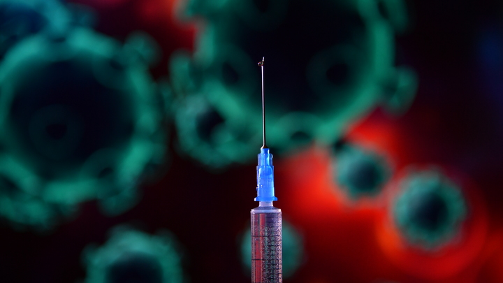 Украинцы отказались умирать из-за политических предрассудков. Идёт сбор подписей за русскую вакцину