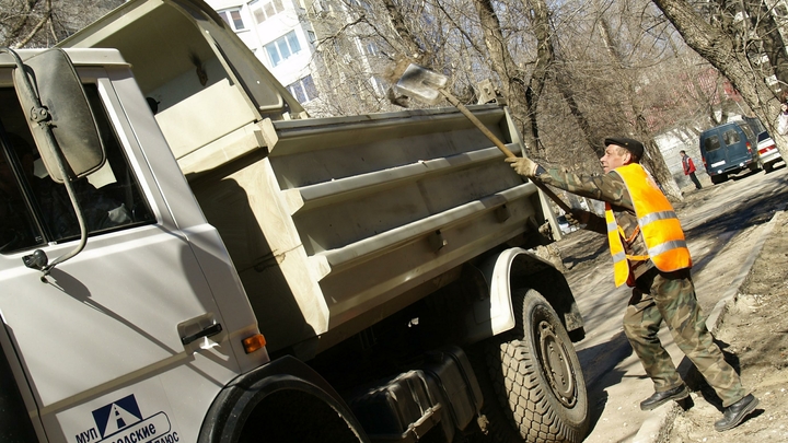 В день дурака Петербург начнут отмывать от грязи
