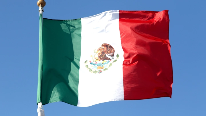 В Мексике в результате стрельбы по бару с посетителями погибли шесть человек