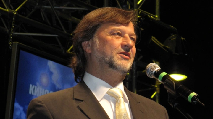 Композитор Рыбников отсудил у организатора детских утренников 3 млн рублей за песню Буратино