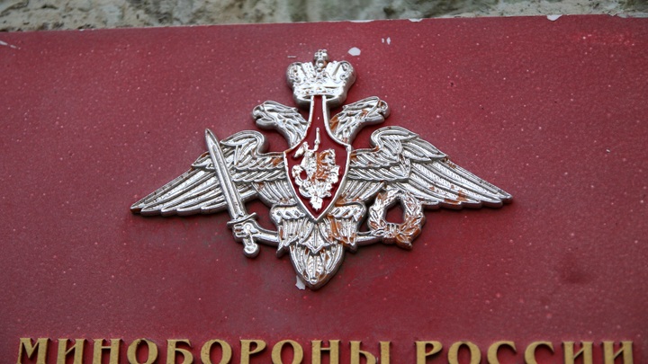 Ждать ли перестановок в Минобороны? В Кремле дали ответ