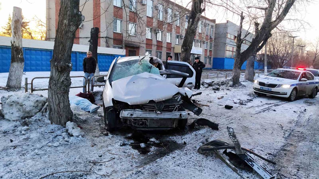 Госавтоинспекция Челябинской области устанавливает обстоятельства ДТП в Нагайбак
