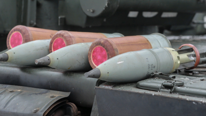 Массированные удары по объектам ВСУ: Русские используют ФАБ-500 в Купянске