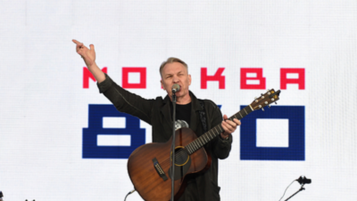 Лидер группы Ва-Банк призвал увеличить пенсии в России: В четыре раза