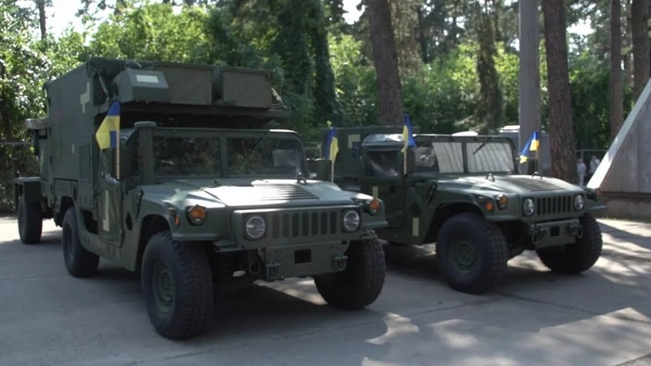 Передаче оружия Киеву поможет Европе — Подоляк