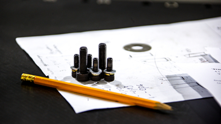 Линии в квадрате, или Как точно пройти собеседование. Задачку на логику решил блогер