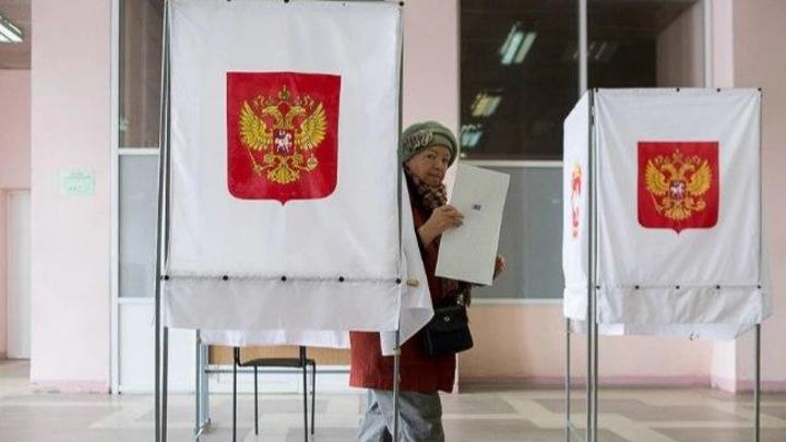 В Челябинской открылись участки для голосования по поправкам в Конституцию