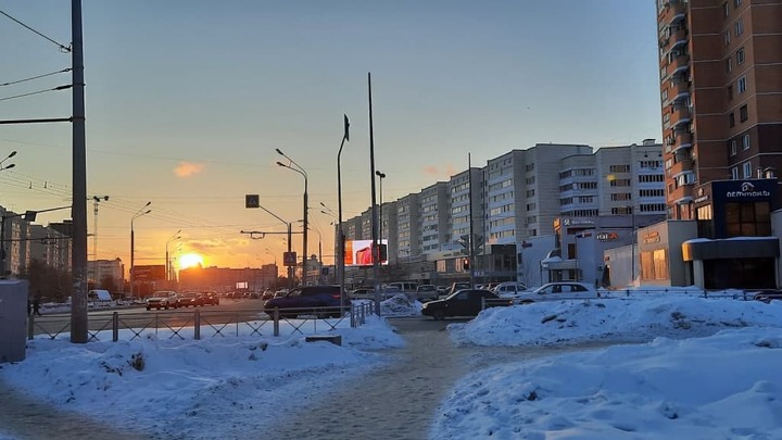 Эксперт предупредил об опасности прикуривания автомобиля