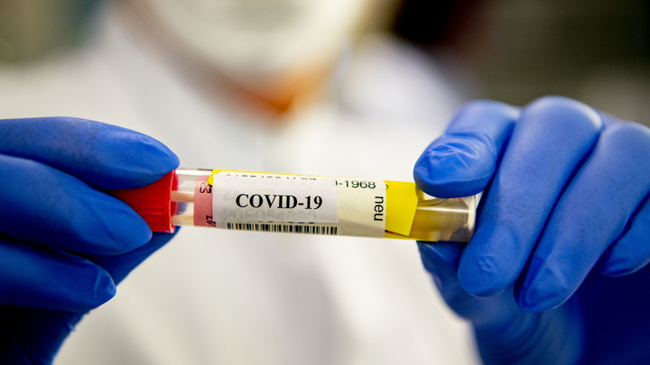 Молодой и агрессивный: Украина подарила миру новый штамм COVID-19