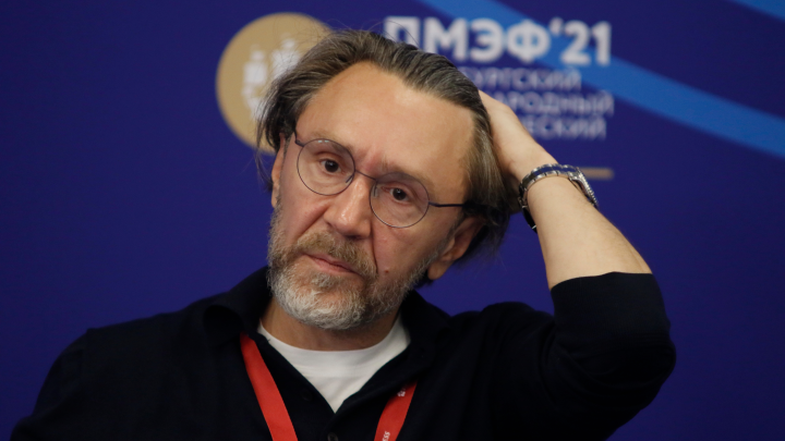 Шахназаров отчитал Шнурова за насмешки