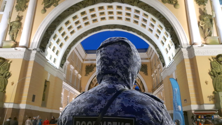 Сотрудника Росгвардии, которого мигрант расстрелял в центре Петербурга, представят к награде