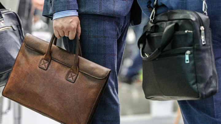 Предать Россию готов каждый третий чиновник. Позор, который уже невозможно скрыть