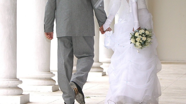 В Сочи жених накануне свадьбы сломал невесте челюсть