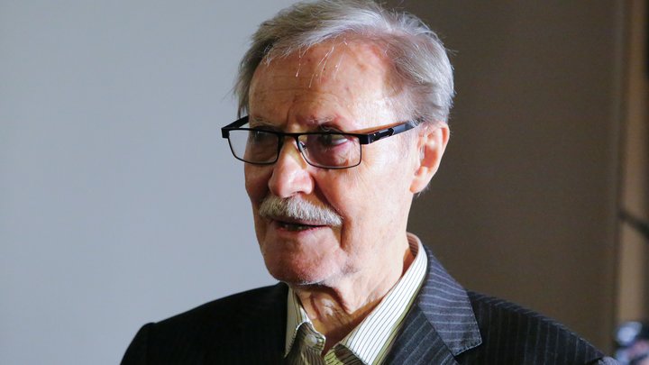 Худрук Малого театра Юрий Соломин экстренно госпитализирован после обморока