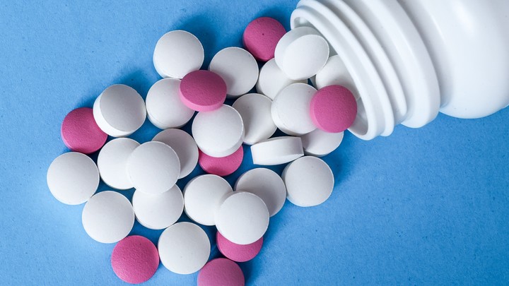 В Перми осудили пенсионерку, торговавшую таблетками для похудения