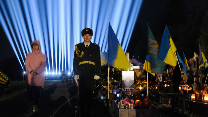 Подростков-сирот бросили на передовую: На Украине сообщили о гибели 17-летнего мобилизованного