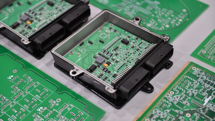 Что будет с параллельным импортом? В России могут ввести ограничение на ряд брендов