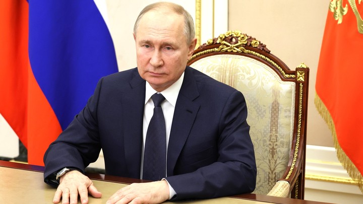 Владимир Путин подписал указ, затрагивающий армян в России и членов их семей