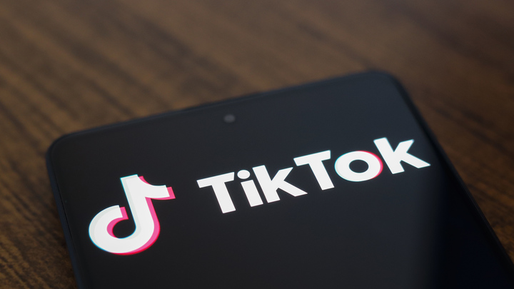 Прославившаяся в TikTok Белла Брейв умерла в 10 лет от инфекции