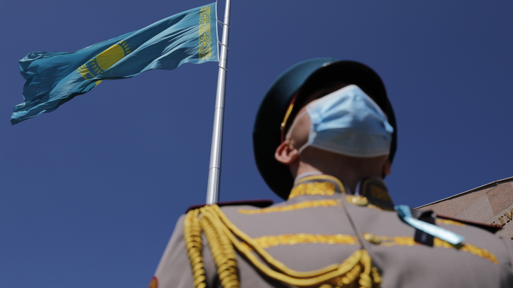 Казахстанский министр, оскорблявший русских, публично признался в любви к России