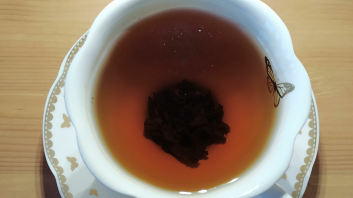 Употребление холодного чая может спровоцировать мочекаменную болезнь