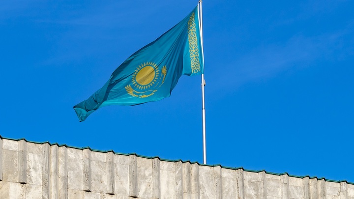 Там все русские. Помогите!: В Казахстане категорически запретили георгиевские ленточки