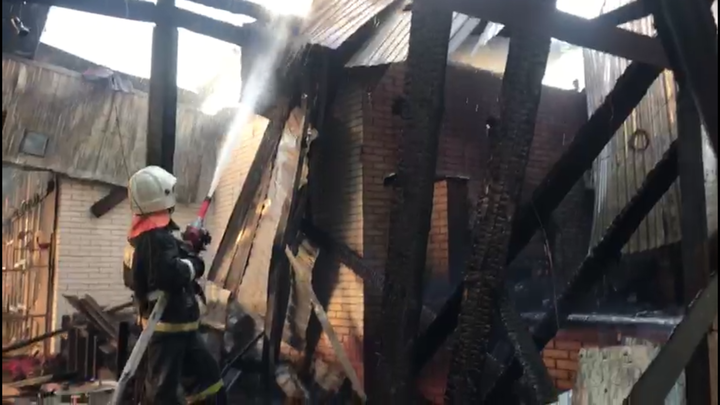 Мэрия Геленджика: сгоревшее в центре курорта кафе работало незаконно