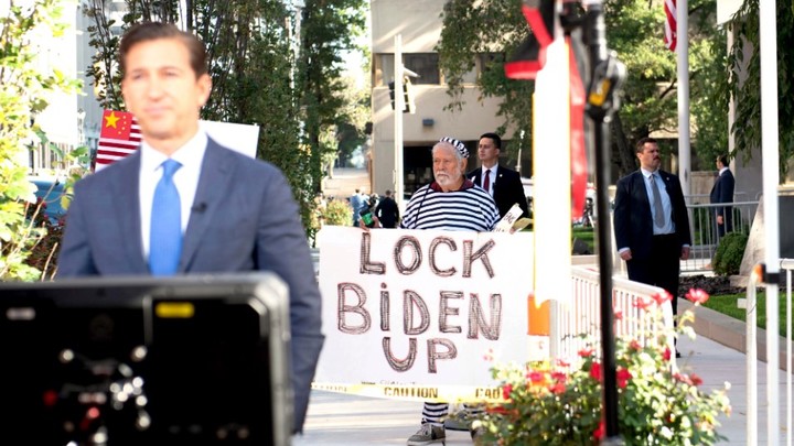 Хантеру Байдену придётся ответить: Сына президента США обвиняют в неуплате налогов