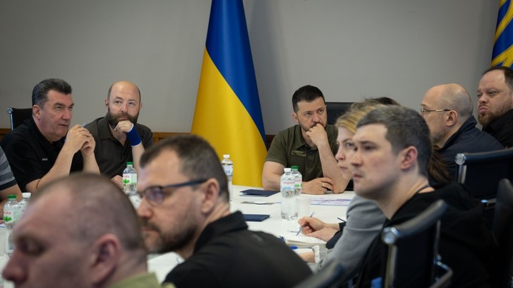 Кулеба на Совете МИД ЕС отчитался о наступлении ВСУ: Виноваты мины