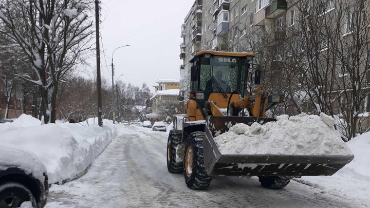 С нижегородских улиц вывезли почти 5 тысяч самосвалов снега