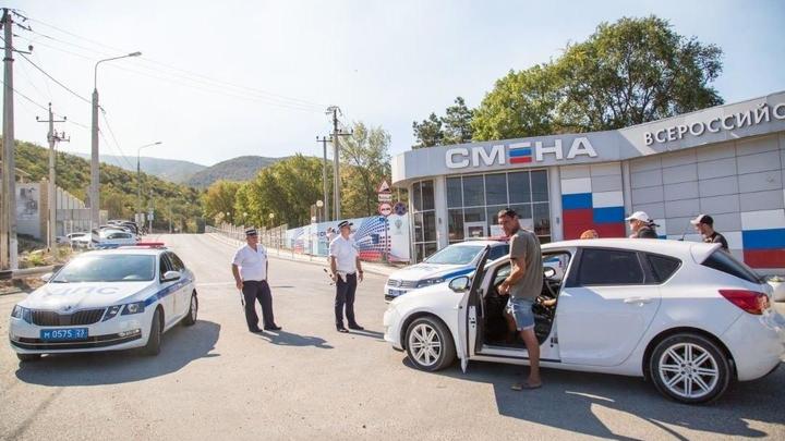 В Анапе перекрыли дорогу к Утришу