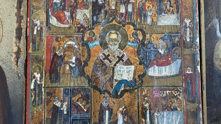 Выловленная в реке Кургана старинная икона вызвала необычные явления