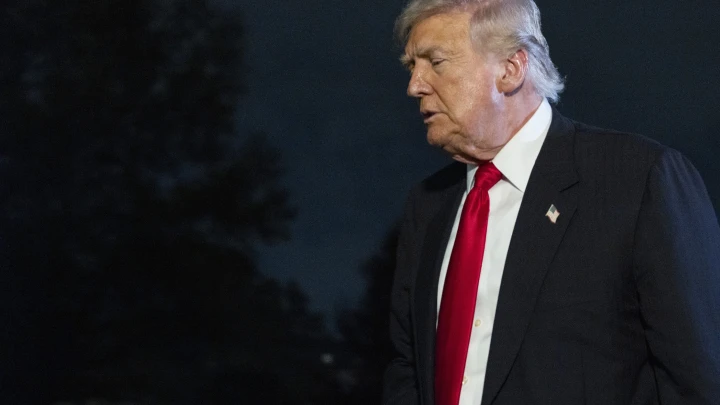 Трамп: сейчас не получится достойно принять Си Цзиньпина в Белом доме