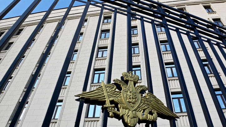 МО: обвинения Киева в ударе по Сумам – провокация для срыва саммита с США