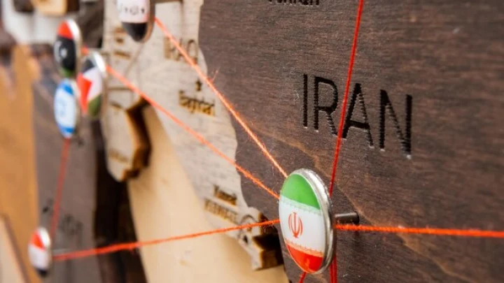 Где находится Ормузский пролив и почему он так важен для мировой экономики