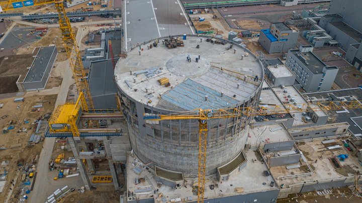 Украинские диверсанты подорвали опору ЛЭП Ленинградской АЭС. Ещё четыре заминировали