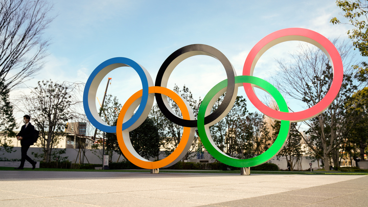 Человек может подписываться одинаково, но...: Эксперт указал на странности в деле о допинге русских биатлонисток