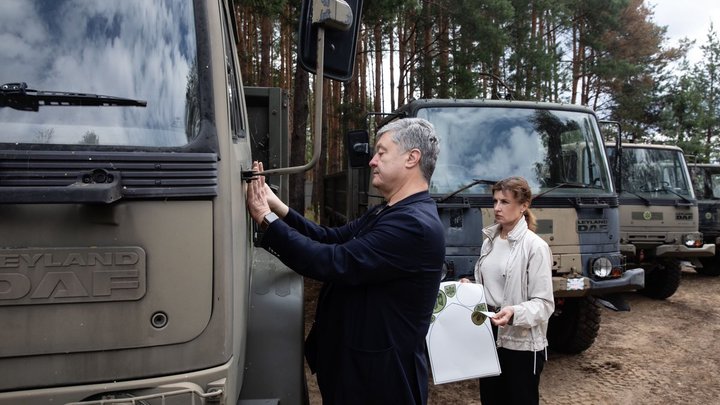 Порошенко заявил о беззащитности ВСУ перед ударами с воздуха