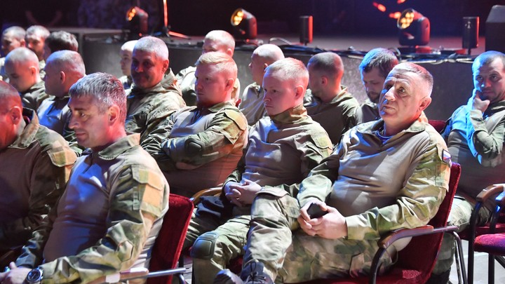 Балицкий поздравил добровольцев с их праздником