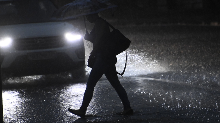 В Краснодаре закроют левый поворот на участке улицы Суворова в районе путепровода