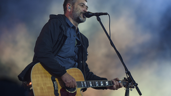 Лидер группы “Сплин” посвятил песню артистам, бежавшим из России