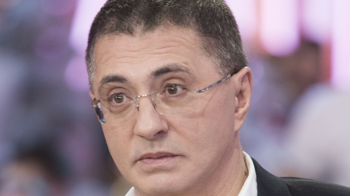 Доктор Мясников прочитал новости о себе: Ржу - не могу!