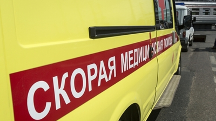 «Выжили лишь двое из семи»: Две трети пассажиров маршрутки стали жертвами столкновения с поездом в Саратовской области