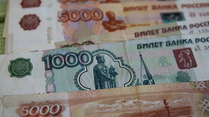 На шее русских затянули петлю в 30 триллионов рублей