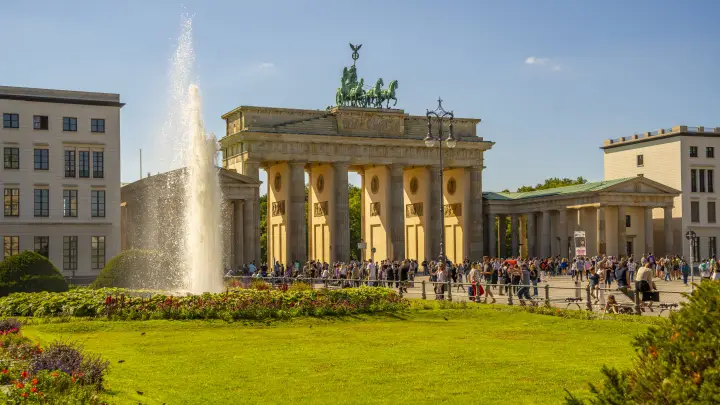 Генерал Гурулёв смоделировал вторжение России в Европу: Дошли до Берлина. Дальше что?